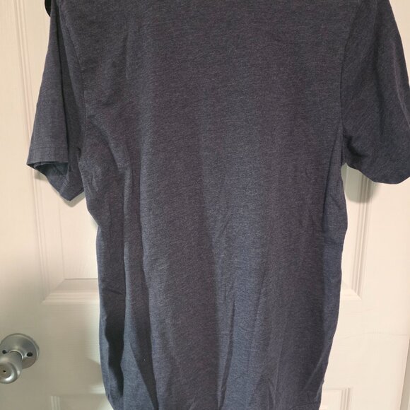 The SHOP USA 10 Men's Navy Blue T Shirt size large - Picture 3 of 3